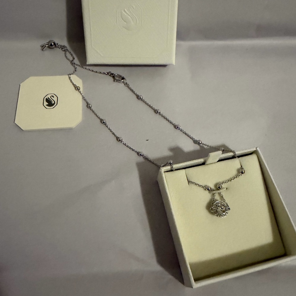 Swarovski crystal pendant double layer bracelet